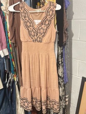 Kings road midi dress NWT